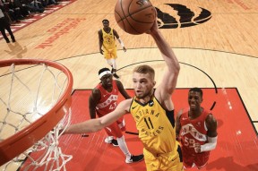 今晚体能课后，印第安纳步行者复出首秀备战欧超杯，底气十足，细节决定成败(新目标综合教程3课后答案)