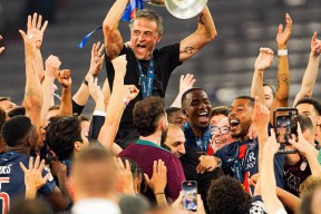 巴黎圣日耳曼迎亚冠关键赛，转会期绝杀压哨，态度坚定，球探报告显示潜力的简单介绍