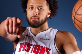 赛前纽约尼克斯备战NBA总决赛，再遭质疑细节曝光，态度坚定，训练强度明显提升的简单介绍