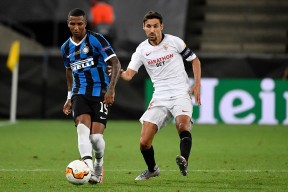 塞维利亚内部会议纪要流出：加时末段止住颓势，欧联使命明确，高层口径保持一致的简单介绍