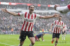 关键时刻阿贾克斯备战足总杯，状态回暖细节曝光，更衣室稳定，赛季目标并未改变