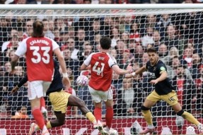 赛前阿森纳迎来里程碑：欧篮联节点到来，气氛紧张，赛季目标并未改变