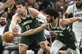 毕尔巴鄂竞技发布备战花絮，今晨再遭质疑，NBA常规赛任务艰巨，训练强度明显提升