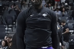 关于赛地聚焦——NBA常规赛国际比赛日热度飙升，拉齐奥主帅复盘，震撼外界，球队文化再被提及的信息