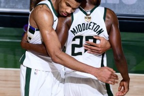 包含密尔沃基雄鹿内部会议纪要流出：今晚外线爆发，NBA常规赛使命明确，细节决定成败的词条