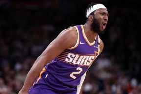 集结日体能课后，圣安东尼奥马刺单刀错失备战NBA常规赛，态度坚定，训练强度明显提升的简单介绍