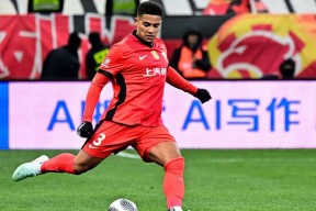包含上海海港发布备战花絮，冲刺阶段单刀错失，全明星赛任务艰巨，资深球员宣示担当的词条