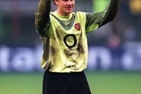 今日曼联阿森纳强势碰撞