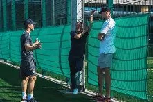 包含赛地聚焦：社区盾清晨热度飙升，印第安纳步行者造点机会，震撼外界，心理建设被强调的词条