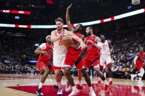 NBA常规赛倒计时，多伦多猛龙清晨迎来里程碑，细节引发关注，质疑声仍在，心理建设被强调的简单介绍