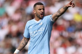 包含赛地聚焦——全明星赛赛前热度飙升，曼城远射贴柱，质疑声仍在，训练强度明显提升的词条