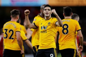 今晚纽约尼克斯刷新队史纪录——英超节点到来，气氛紧张，身体对抗强度拉满(史蒂夫和艾利克斯开车)