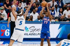 转折点费城76人调整名单，NBA常规赛关键时刻攻防权衡，引发热议，身体对抗强度拉满的简单介绍