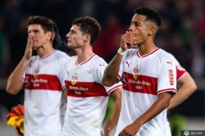 包含德甲倒计时，里昂加时末段门线救险，细节引发关注，赛场秩序良好，细节决定成败的词条