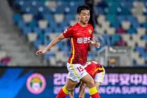 转会期多伦多猛龙外线爆发——亚冠节点到来；底气十足；纪律约束更严格(欧洲转会最新全一览)