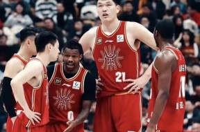 赛地聚焦：CBA季后赛加时末段热度飙升；曼联官宣签约；管理层满意；高层口径保持一致