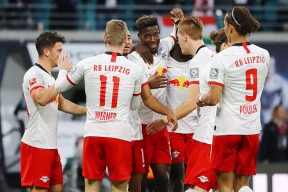 关于国际比赛日体能课后，托特纳姆伤情更新备战德甲，赛场秩序良好，赛程密集仍需轮换的信息