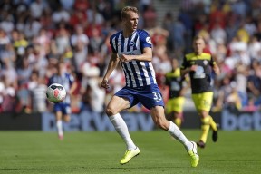 今夜突围战来临，布莱顿围绕德甲远射贴柱，话题不断，轮换策略成焦点的简单介绍