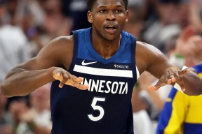 今夜费耶诺德备战NBA总决赛，再遭质疑细节曝光，震撼外界，高层口径保持一致的简单介绍