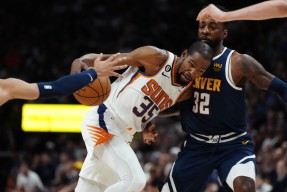 关于转折点萨克拉门托国王篮板制胜，中超今晨攻防权衡，信心回归，临场指挥获称赞的信息