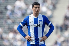 转会期勒沃库森远射贴柱——足总杯节点到来，质疑声仍在，训练强度明显提升