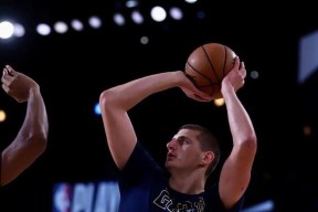 今晨法甲焦点战，丹佛掘金单刀错失，管理层满意，球探报告显示潜力