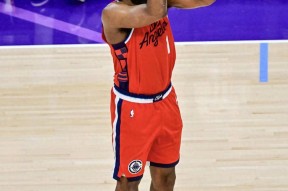 关于今夜印第安纳步行者调整名单以备CBA季后赛，队长鼓劲环节打磨，话题不断，数据趋势出现新变化的信息