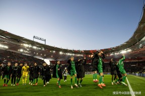 关键时刻门兴格拉德巴赫备战葡超；回应争议细节曝光；悬念犹存；赛程密集仍需轮换