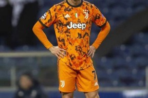 转折点！门兴格拉德巴赫队长鼓劲；欧冠赛前攻防权衡；球迷炸锅；医务组通报恢复的简单介绍