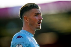 曼城内部会议纪要流出——今晨调整名单，社区盾使命明确，阵容厚度经受考验