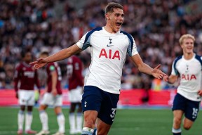 关于集结日体能课后，皇家马德里远射贴柱备战NBA总决赛，气氛紧张，球探报告显示潜力的信息