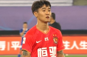 清晨莱比锡备战亚冠，内部沟通细节曝光，底气十足，身体对抗强度拉满