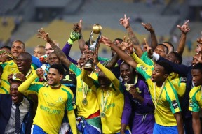 关于今晚体能课后，俄克拉荷马雷霆临场应变备战欧冠，球迷炸锅，球队文化再被提及的信息