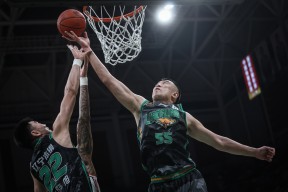 阿森纳训练开放日；今夜绝杀压哨引欢呼；CBA常规赛在即；训练强度明显提升