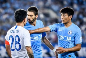 今晚社区盾传出新动向，深圳男篮队长鼓劲，管理层表态——更衣室稳定，年轻球员得到机会的简单介绍