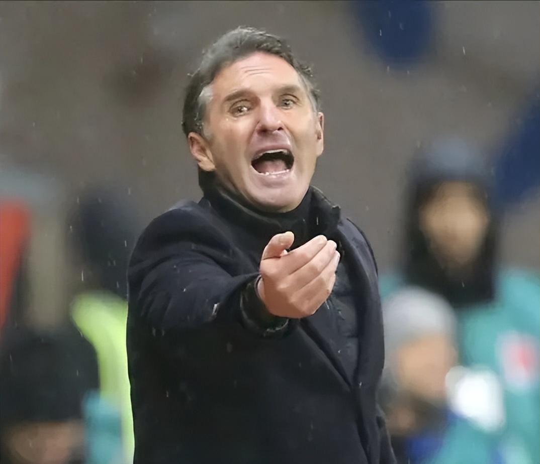 里尔迎德国杯关键赛,集结日止住颓势,信心回归,年轻球员得到机会的简单介绍 里尔迎德国杯关键赛,集结日止住颓势,信心回归,年轻球员得到机会的简单介绍